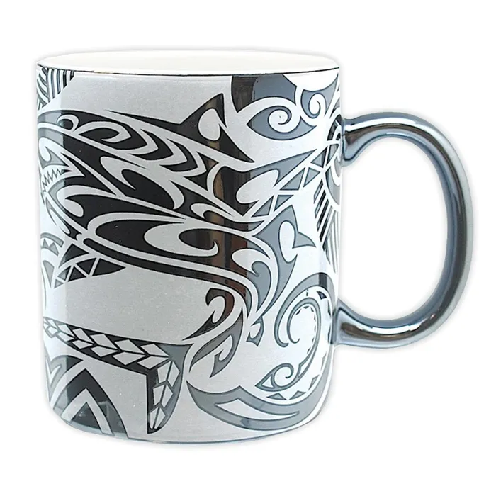 Rings MADDENCORP Blue Tribal Shark Electroplated Mug 14 oz