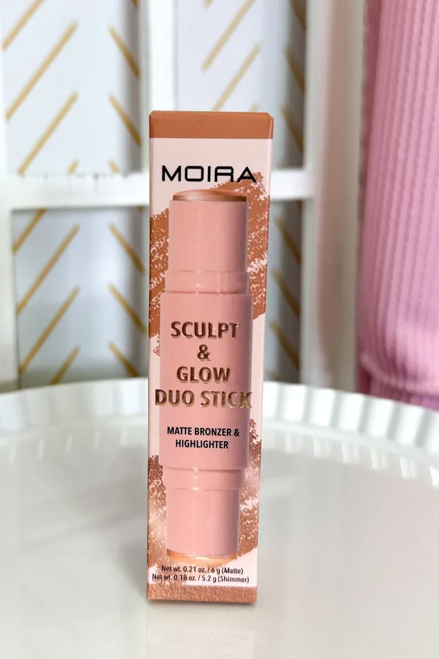 Sculpt Glow Duo Stick 300 Cool For Summer Moira Cosmetics Necklaces