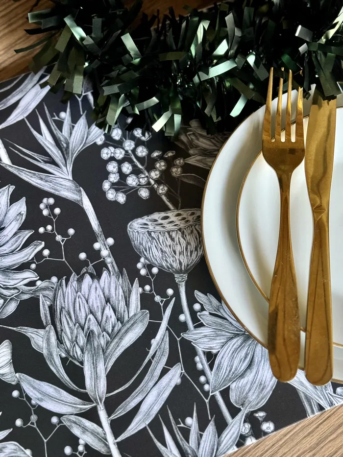 SHORELINE Earrings Grey Fynbos Paper Placemats