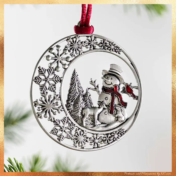 ThisNew Necklaces Christmas Tree Ornaments Made of Sculpted Metal
