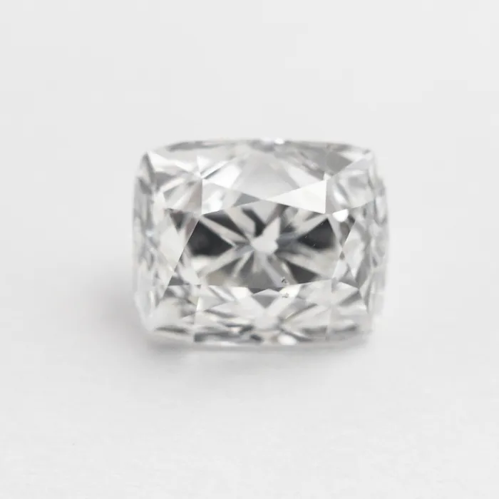 White Antique Old Mine Cut Diamond 228ct Cushion Misfit Diamonds Rings White Antique Old Mine Cut Diamond 228ct Cushion Misfit Diamonds Rings