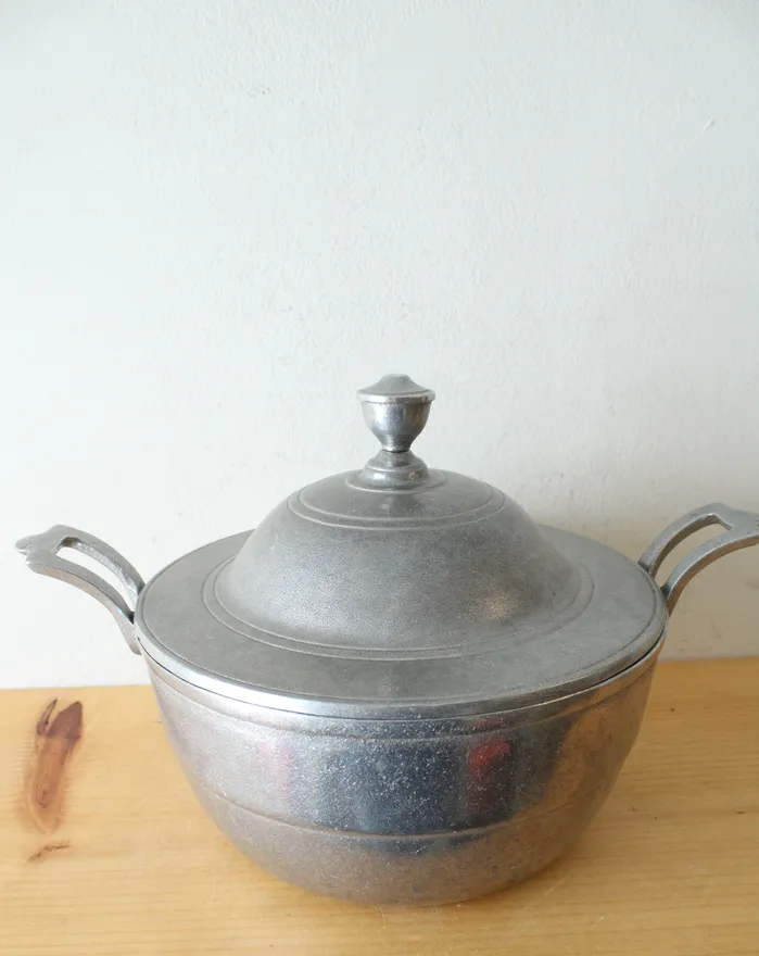 Wilton Armetale Earrings RWP Wilton Armetale Pewter Plough Tavern Tureen